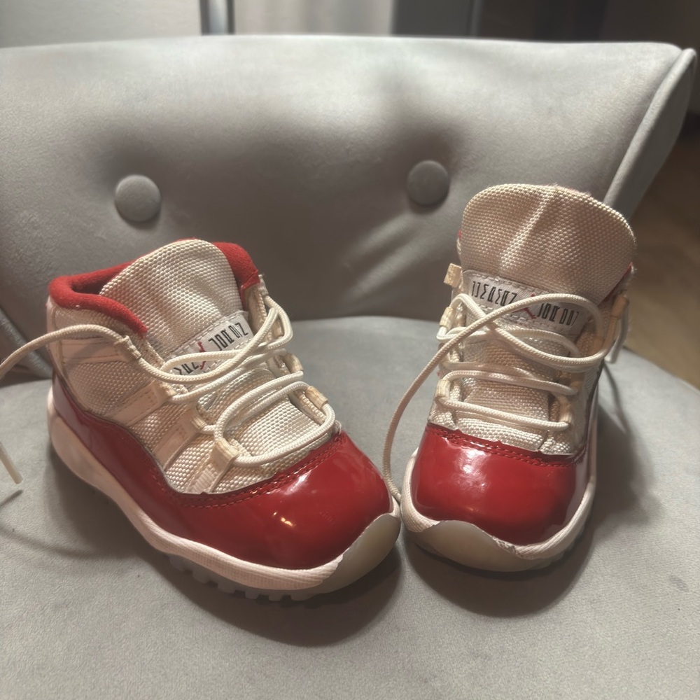 Jordan Kids Red and Cream Sneakers